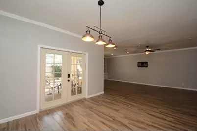 425 E Fair Harbor Lane, Houston, TX 77079 - Photo 43