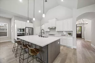 15 Overland Heath Dr, Tomball, TX 77375 - Photo 7