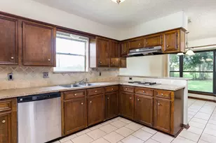 1226 Ferndale Dr, Seabrook, TX 77586 - Photo 13