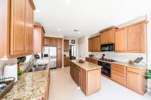 6818 Alden Ct, Sugar Land, TX 77479 - Photo 7