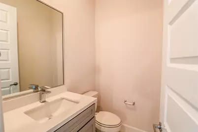 2745 Clinton Drive, Houston, TX 77020 - Photo 27