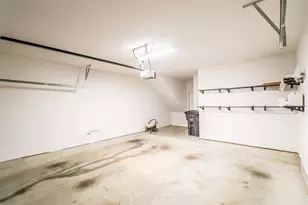 2745 Clinton Dr, Houston, TX 77020 - Photo 29