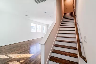 2745 Clinton Drive, Houston, TX 77020 - Photo 13