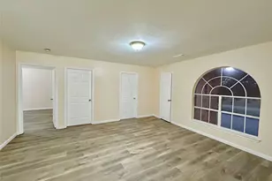 514 Regional Park Dr, Houston, TX 77060 - Photo 25