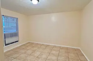 514 Regional Park Dr, Houston, TX 77060 - Photo 7