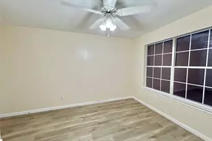 514 Regional Park Dr, Houston, TX 77060 - Photo 39