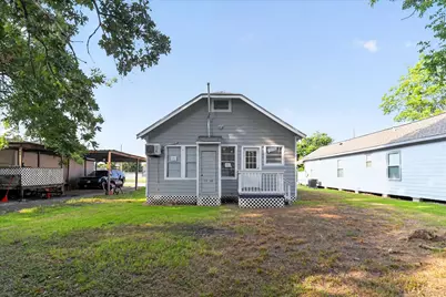 320 E Murrill Street, Baytown, TX 77520 - Photo 23