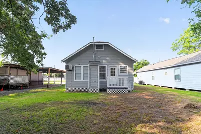 320 E Murrill Street, Baytown, TX 77520 - Photo 25