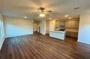 11877 Stratosphere Dr, Conroe, TX 77303 - Photo 7