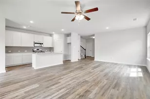 11877 Stratosphere Dr, Conroe, TX 77303 - Photo 7