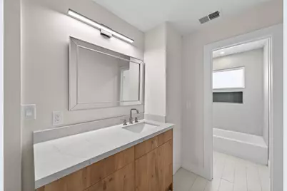 7409 Touchstone Street, Houston, TX 77028 - Photo 15