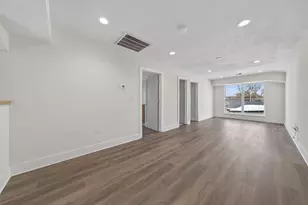 7409 Touchstone St, Houston, TX 77028 - Photo 9