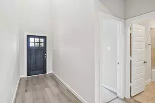 6425 Green Clover Ln, Pearland, TX 77584 - Photo 3