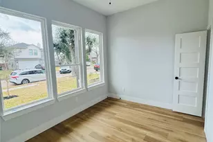 9362 Starfire Ln, Houston, TX 77036 - Photo 5