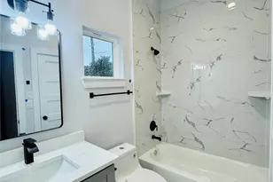 9362 Starfire Ln, Houston, TX 77036 - Photo 9