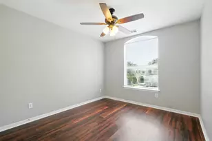 10222 Thornmont Ln, Houston, TX 77070 - Photo 19