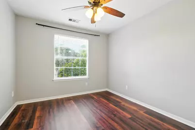 10222 Thornmont Lane, Houston, TX 77070 - Photo 17