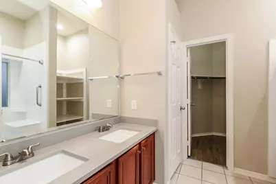 2307 Jefferson Crossing Drive, Conroe, TX 77304 - Photo 11