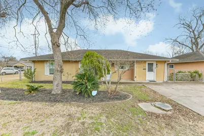 802 Avenue F, South Houston, TX 77587 - Photo 1
