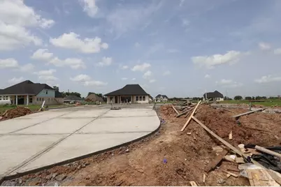 2110 Shadow Falls Drive, Missouri City, TX 77459 - Photo 11