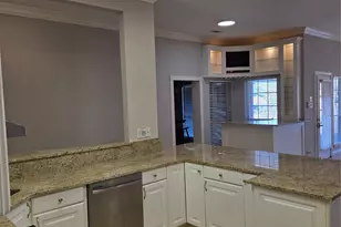 13998 Shoreline Dr, Willis, TX 77318 - Photo 11