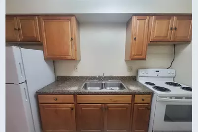 5103 Avenue Q 1/2 #1, Galveston, TX 77551 - Photo 9