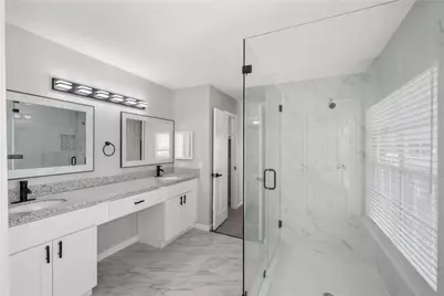4523 Waterfall Way, Sugar Land, TX 77479 - Photo 11