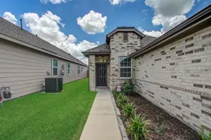 1112 Lilly Ln, Bellville, TX 77418 - Photo 3