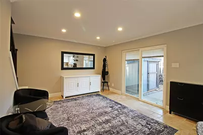 10386 Hammerly Boulevard #32, Houston, TX 77043 - Photo 7