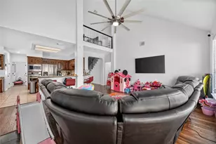 2818 Maple Bend Dr, Houston, TX 77345 - Photo 7