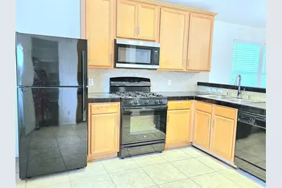 8827 Windfern Trace Drive, Houston, TX 77064 - Photo 7