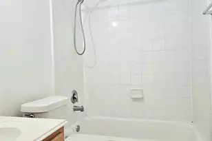 8827 Windfern Trace Dr, Houston, TX 77064 - Photo 15