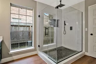 3 Still Corner Pl, Spring, TX 77381 - Photo 9