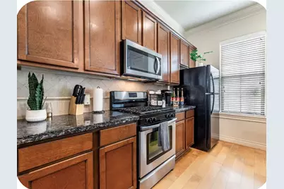 4001 Dallas Street #B, Houston, TX 77023 - Photo 9
