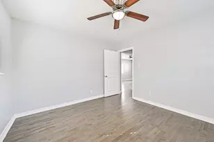 1310 Rosenberg St, Galveston, TX 77550 - Photo 37