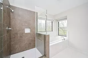 3030 Great Lakes Ave, Sugar Land, TX 77479 - Photo 11