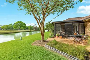 707 W Peach Hollow Cir, Pearland, TX 77584 - Photo 31