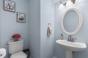 602 Oak Briar Dr, Kemah, TX 77565 - Photo 3