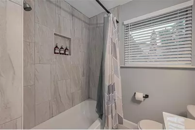 2218 Silverbonnet Street, Houston, TX 77055 - Photo 21