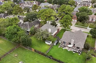 2413 Piney Woods Dr, Pearland, TX 77581 - Photo 33