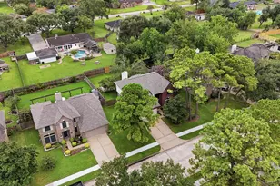 2413 Piney Woods Dr, Pearland, TX 77581 - Photo 31
