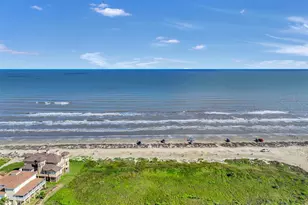 14459 Spyglass Cir, Galveston, TX 77554 - Photo 43