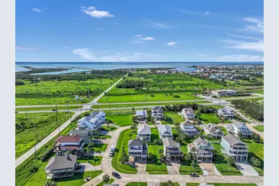 14459 Spyglass Circle, Galveston, TX 77554 - Photo 41