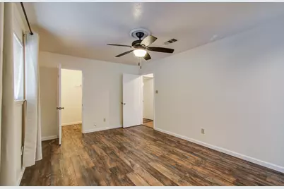 6030 Willowbend Boulevard, Houston, TX 77096 - Photo 19