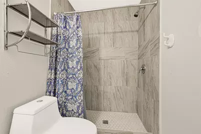 10802 Forest Leaf Drive, Sugar Land, TX 77498 - Photo 21