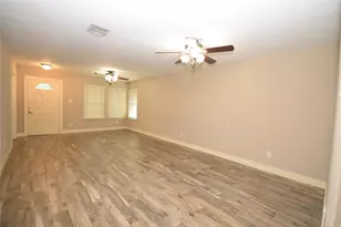 18116 Red Pine Ct, Porter, TX 77365 - Photo 3