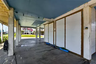 1978 Gulf St, Crystal Beach, TX 77650 - Photo 23