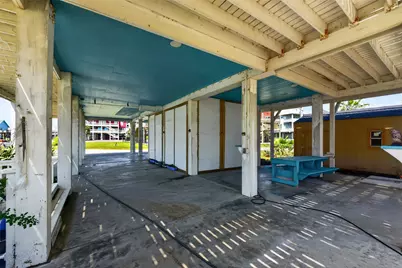 1978 Gulf Street, Crystal Beach, TX 77650 - Photo 21
