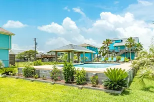 16515 Jolly Roger Rd, Jamaica Beach, TX 77554 - Photo 9