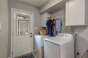 310 Prince of Wales St, Conroe, TX 77304 - Photo 21
